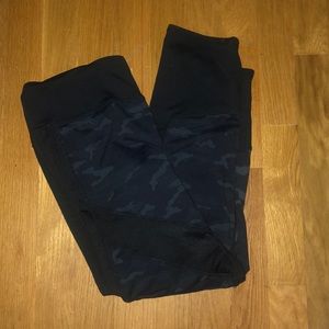 Threads 4 Thoughts Camo Leggings